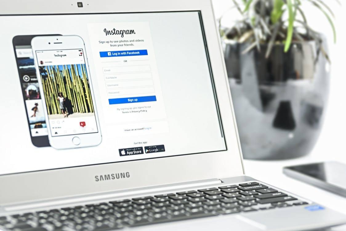 Instagram Log In Screen | Digital Agency in Surrey