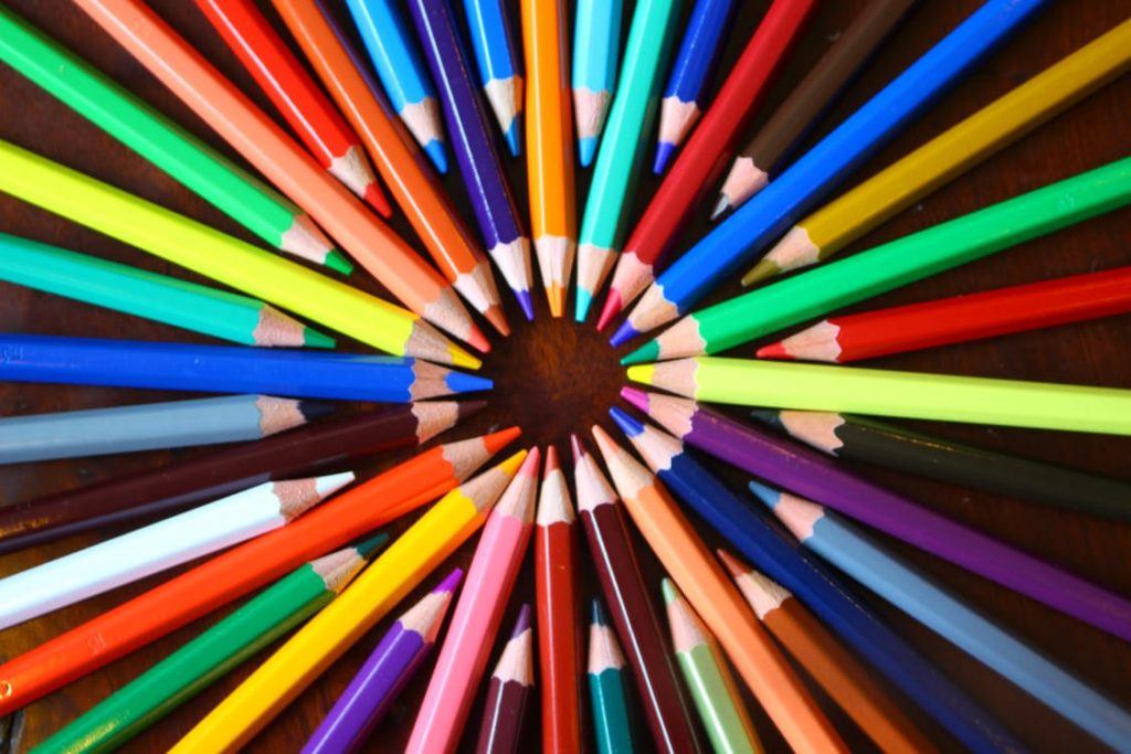 A circle of vibrant colouring pencils | Innovative Web Design Surrey